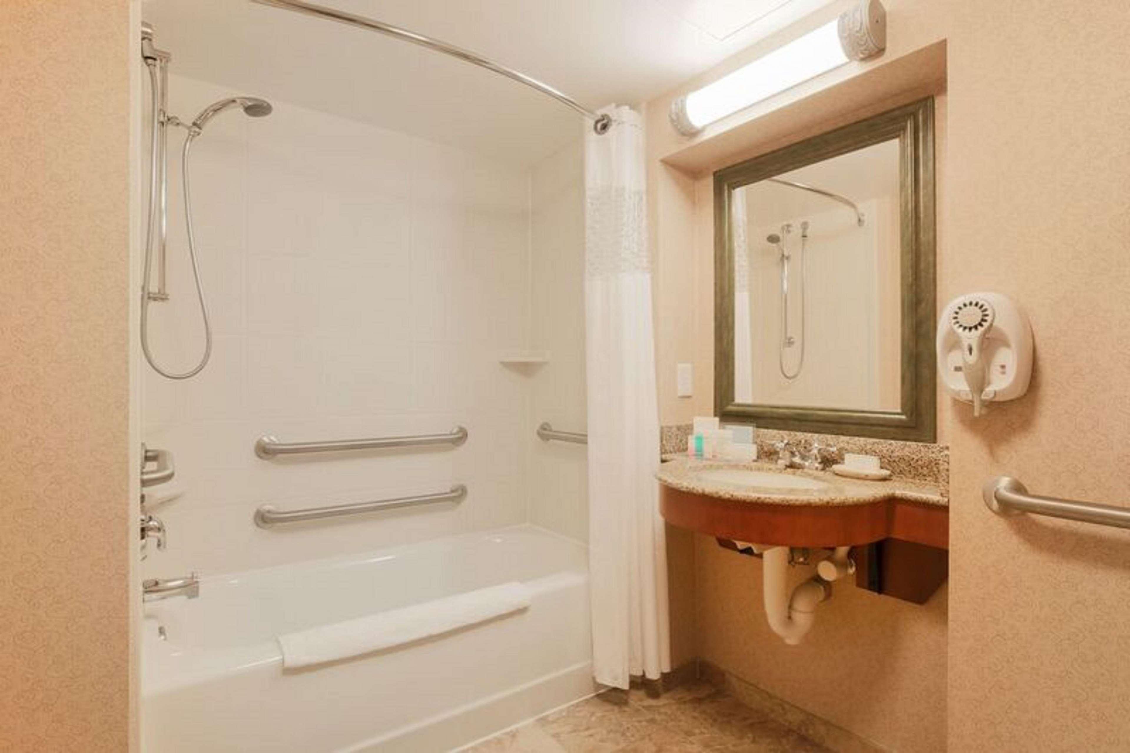 Hampton Inn & Suites Poughkeepsie Spackenkill Zewnętrze zdjęcie