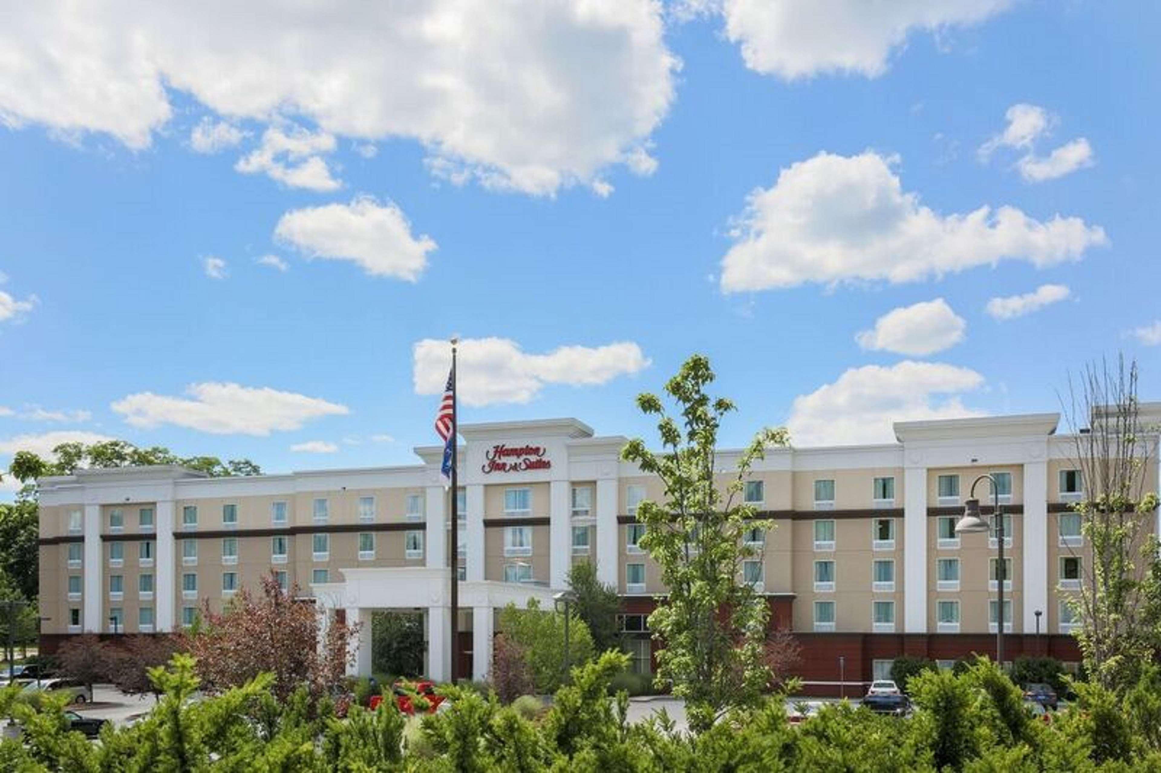 Hampton Inn & Suites Poughkeepsie Spackenkill Zewnętrze zdjęcie