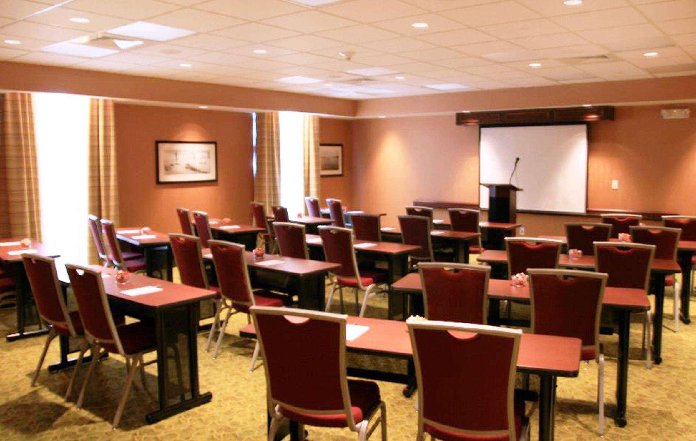 Hampton Inn & Suites Poughkeepsie Spackenkill Udogodnienia zdjęcie