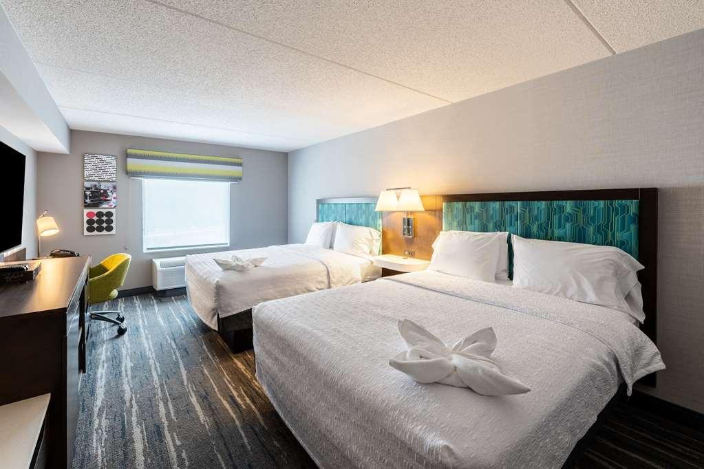 Hampton Inn & Suites Poughkeepsie Spackenkill Pokój zdjęcie
