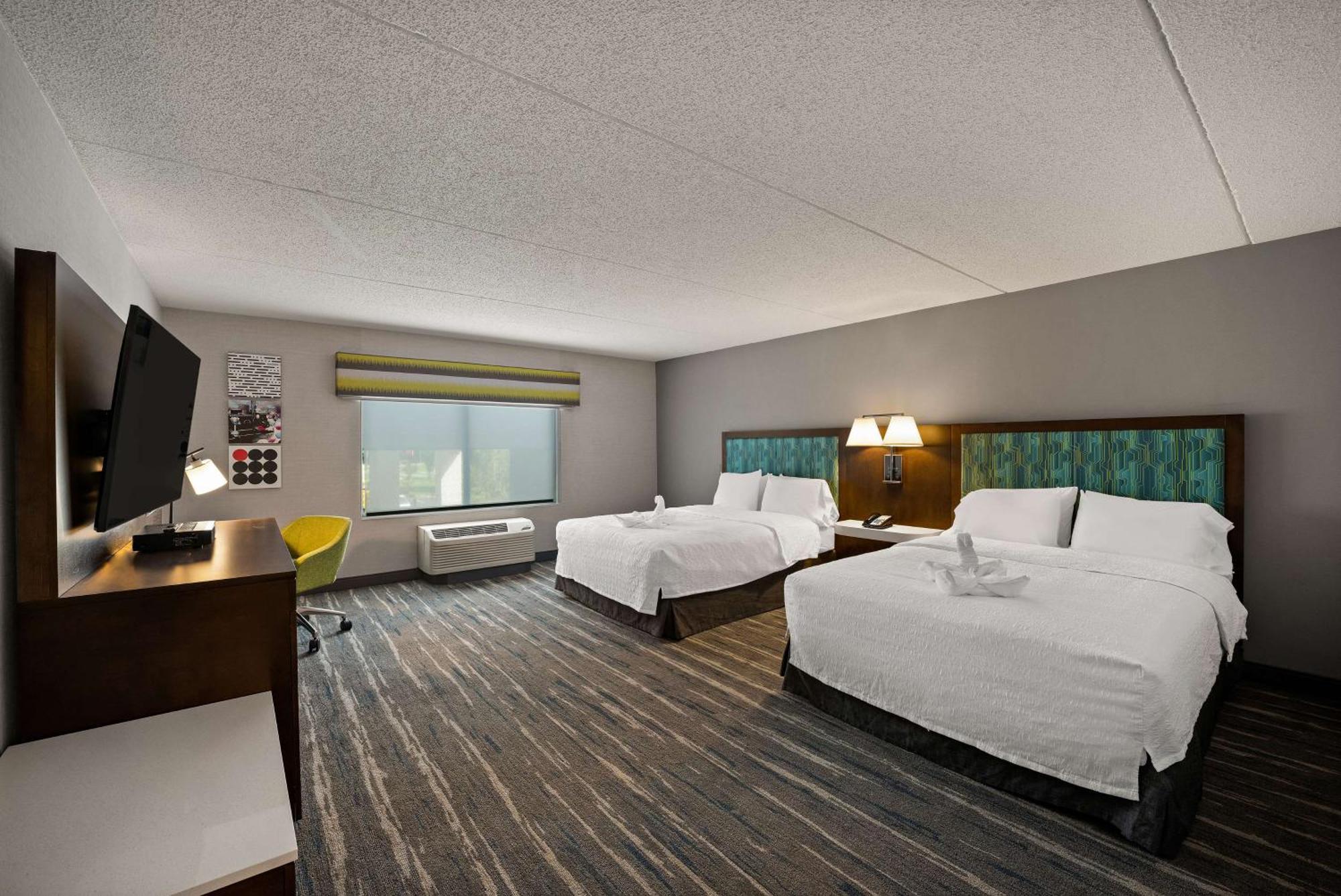 Hampton Inn & Suites Poughkeepsie Spackenkill Zewnętrze zdjęcie