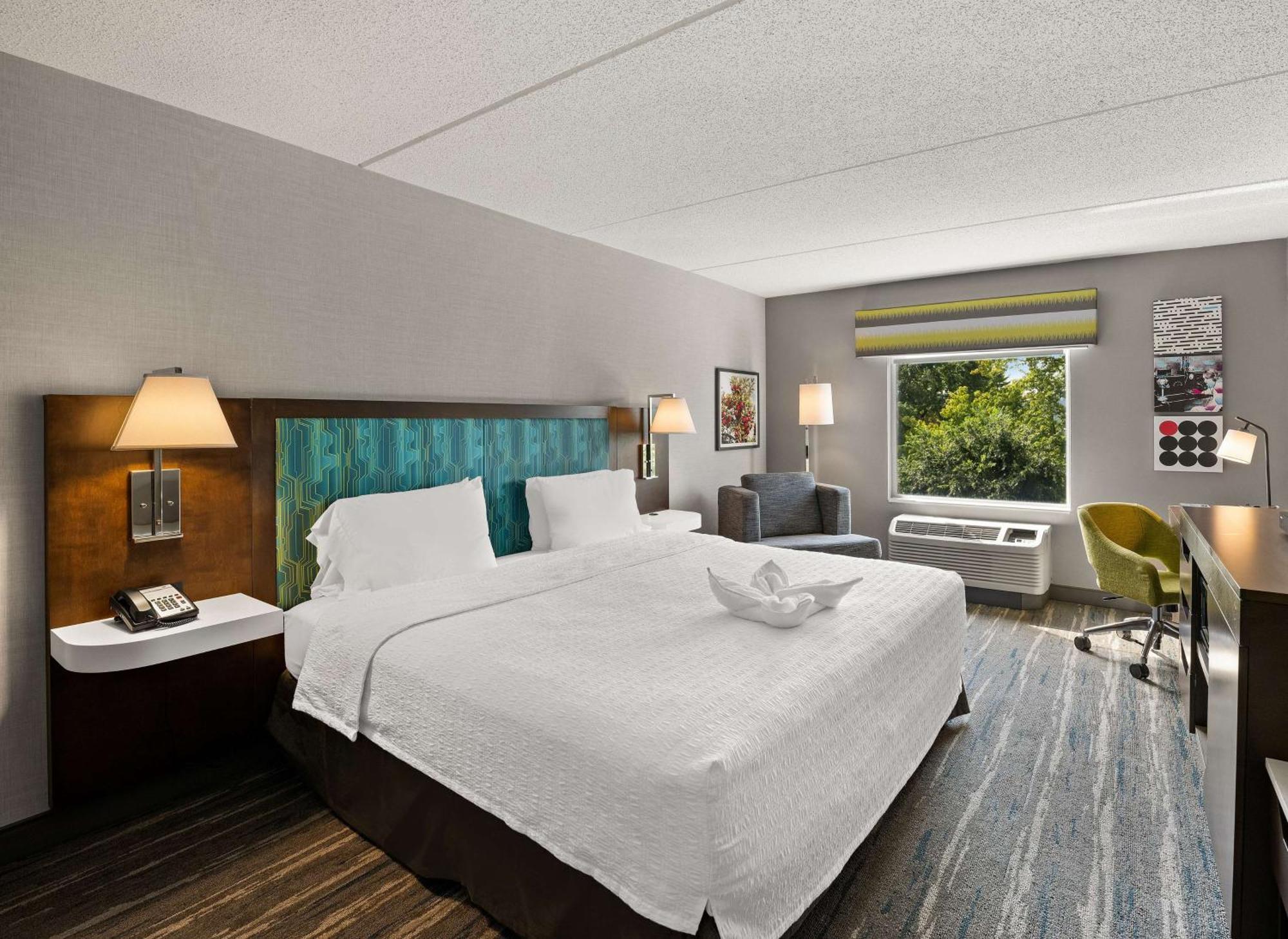Hampton Inn & Suites Poughkeepsie Spackenkill Zewnętrze zdjęcie