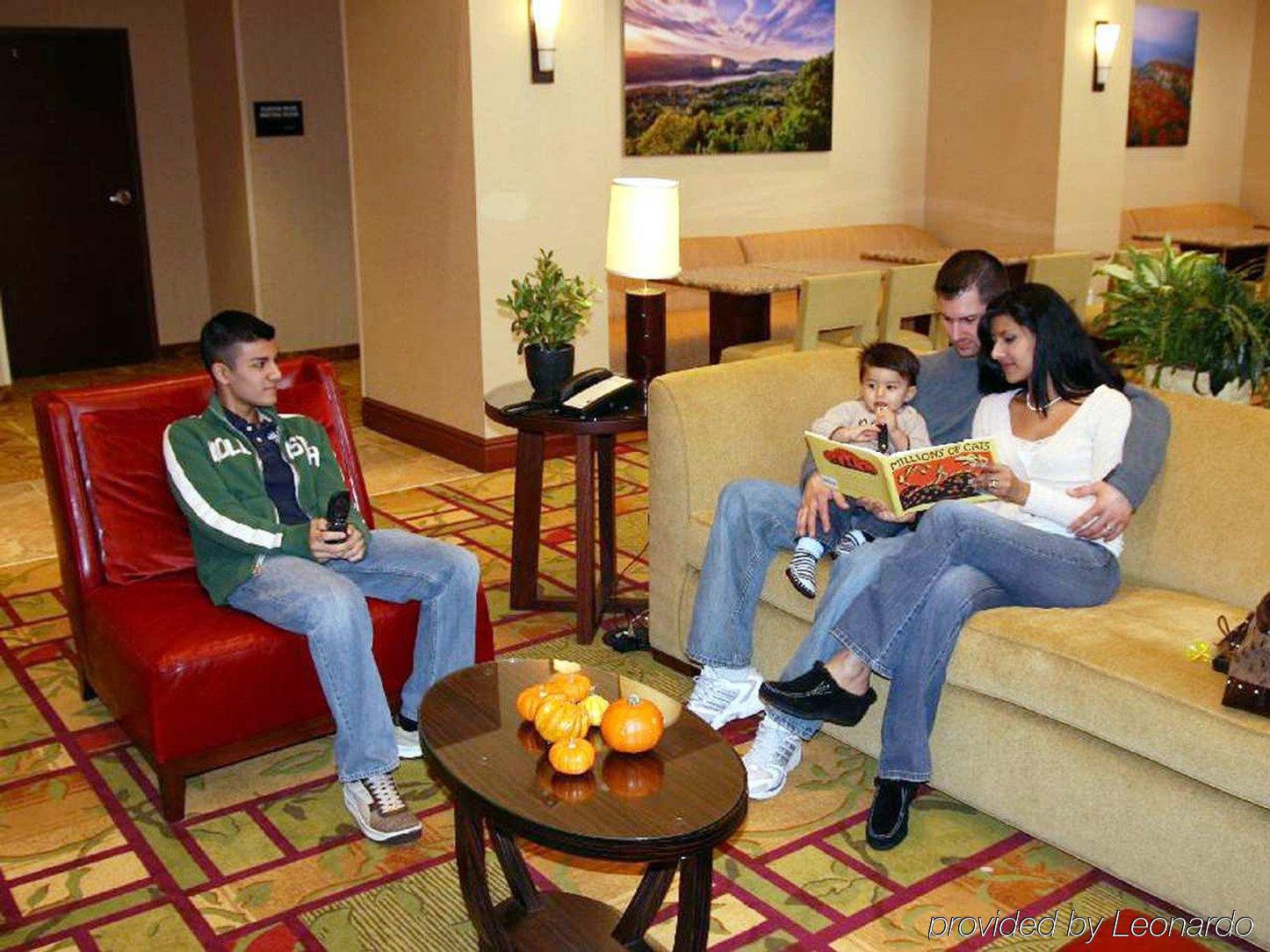 Hampton Inn & Suites Poughkeepsie Spackenkill Pokój zdjęcie